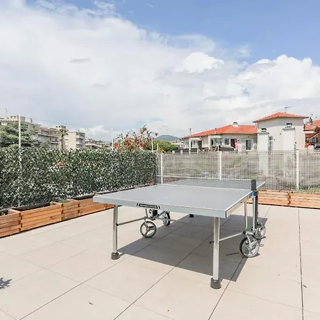 Spacious Roof Terrace Apartment Apartment Nice