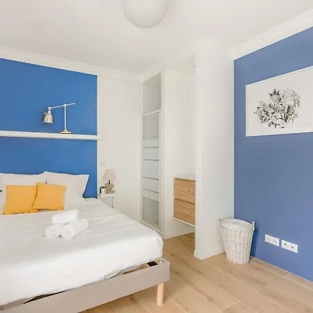 Spacious Roof Terrace Apartment Nice